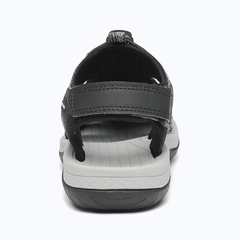 Dannto women's hiking sandals S2 black shown from the back