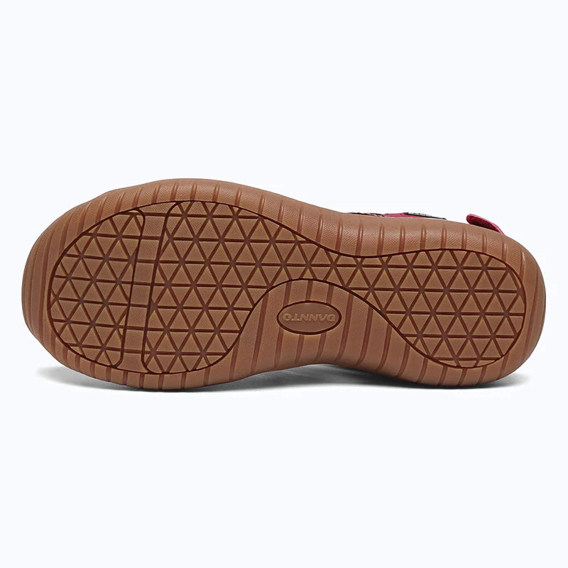 Dannto women's closed toe hiking sandals S2 red shown from the bottom
